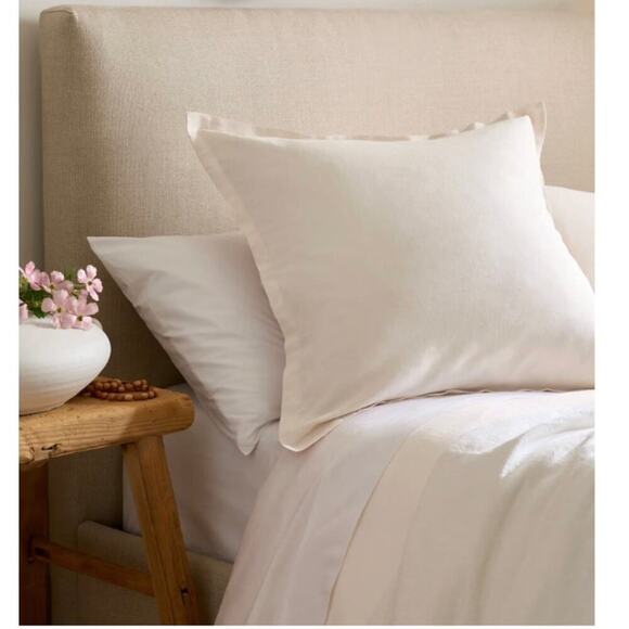 Quince European Linen Euro 20"X 20" Sham Ivory NWOT #81 - Picture 3 of 3